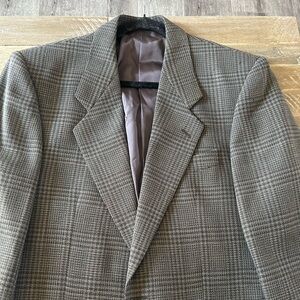 Yves Saint Laurent Men's Gray Checkered Blazer